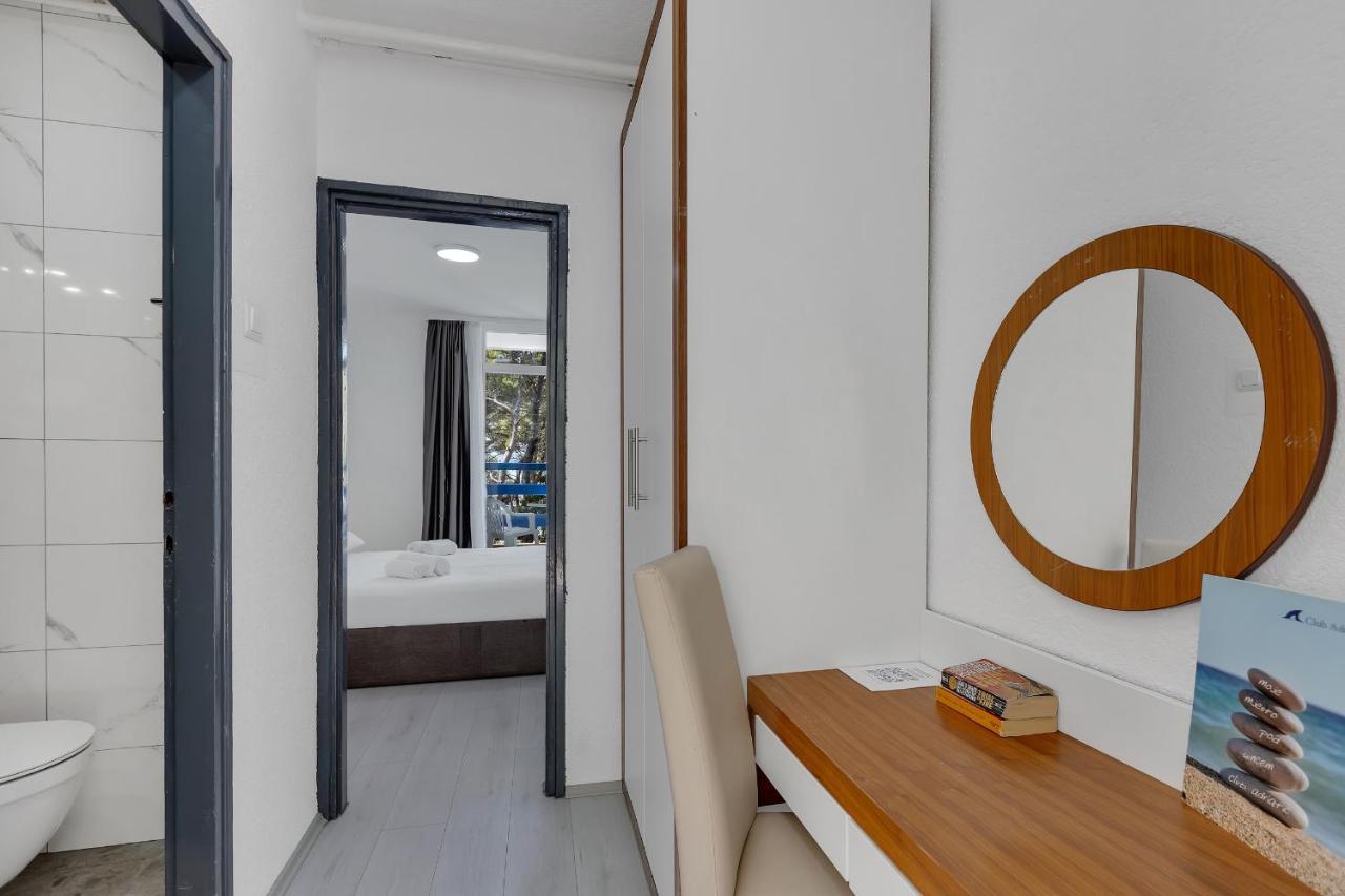 Hotel Alem Baska Voda Bagian luar foto